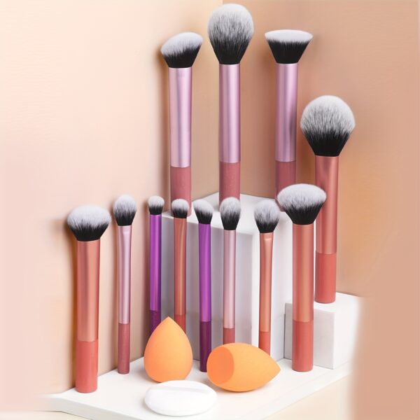 12-Piece Professional Makeup Brush Set with Nylon